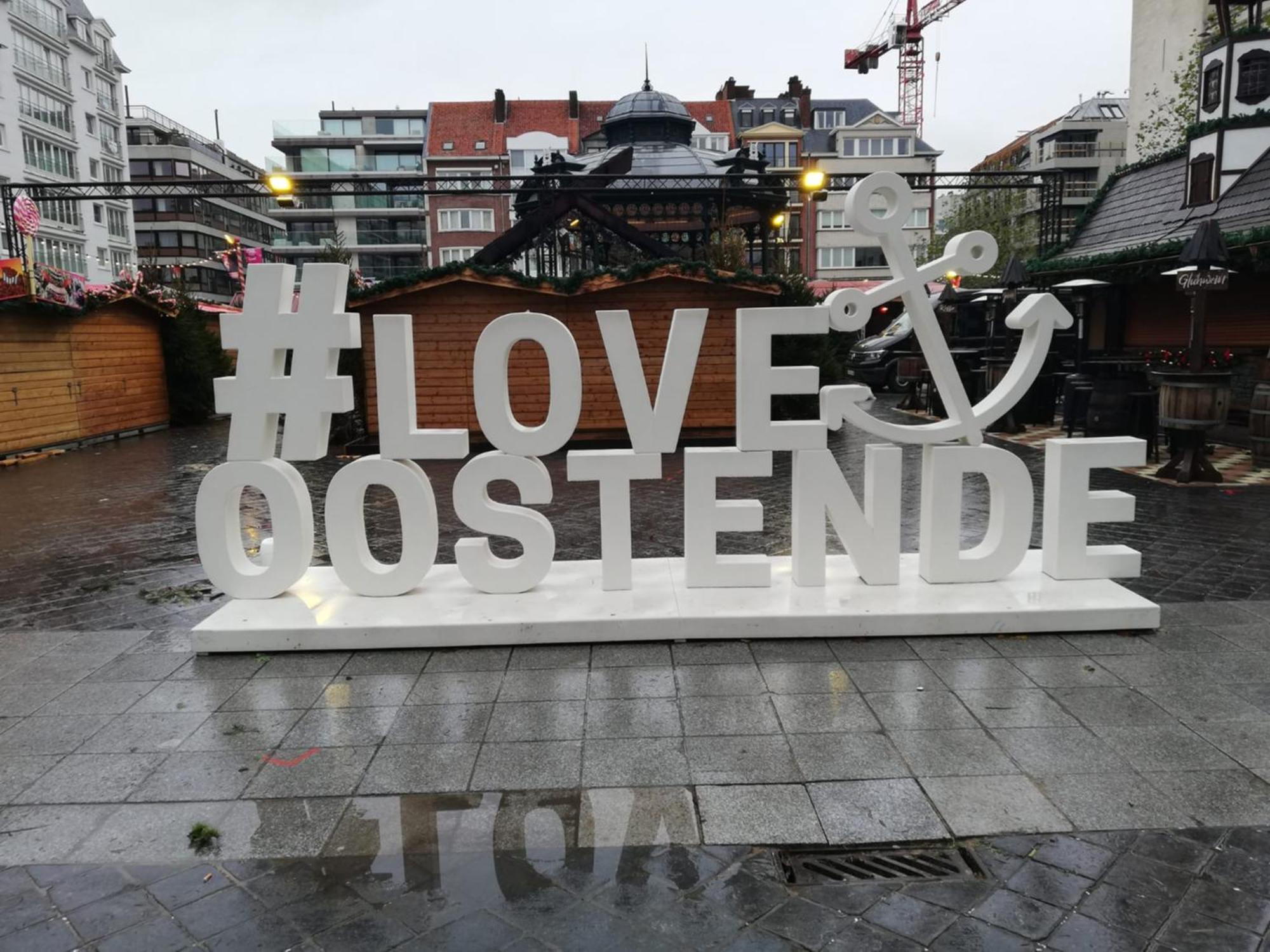 Comme Chez Soi: Central Apartment with Free Parking Ostend Exterior photo
